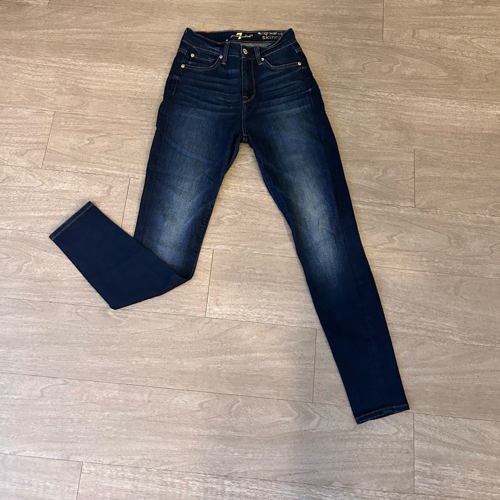 Women's 7 for all Mankind - size 25